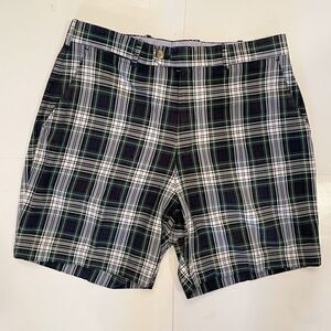 Peter Millar Size 34 Tartan Plaid Shorts 7” inseam 100% cotton preppy